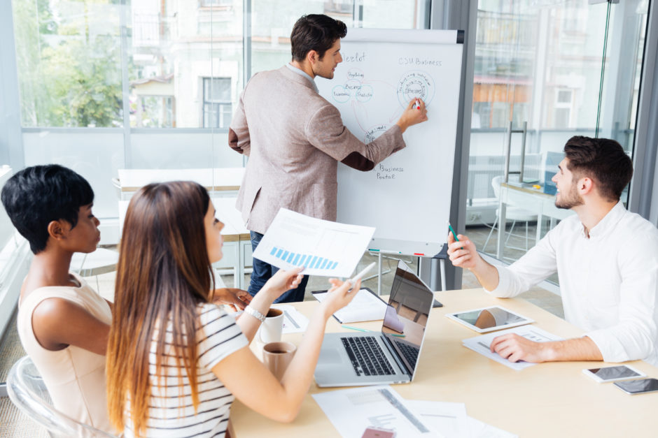 Knowledge and Expertise: Mental work modes and switching mental gears